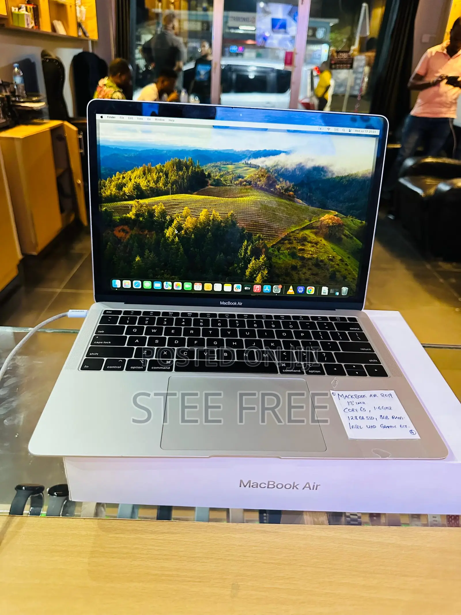 Laptop Apple MacBook Air 2019 8GB Intel Core I5 SSD 128GB
