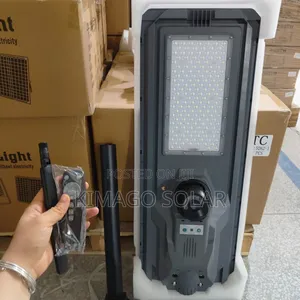 Taa Ya Kisasa Ya Solar 1200 Ina CCTV Camera
