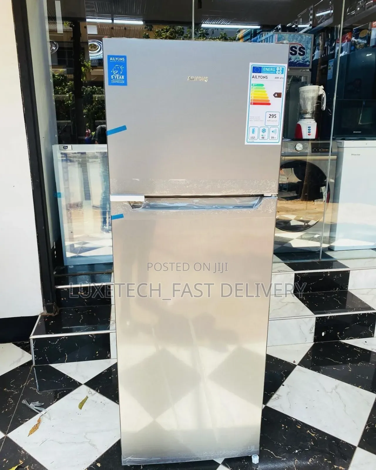 Ailyons Refrigerator 200l