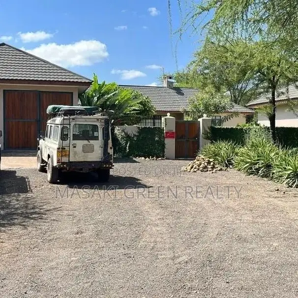 4bdrm House in Usa River Estate, Arusha for sale