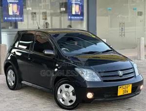 Toyota IST 2004 Black