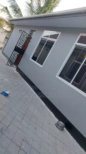 1bdrm Bedsitter in Makumbusho Stand, Kinondoni for rent