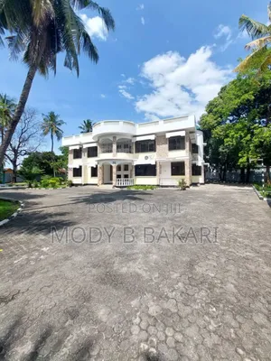 8bdrm House in Mikocheni for rent