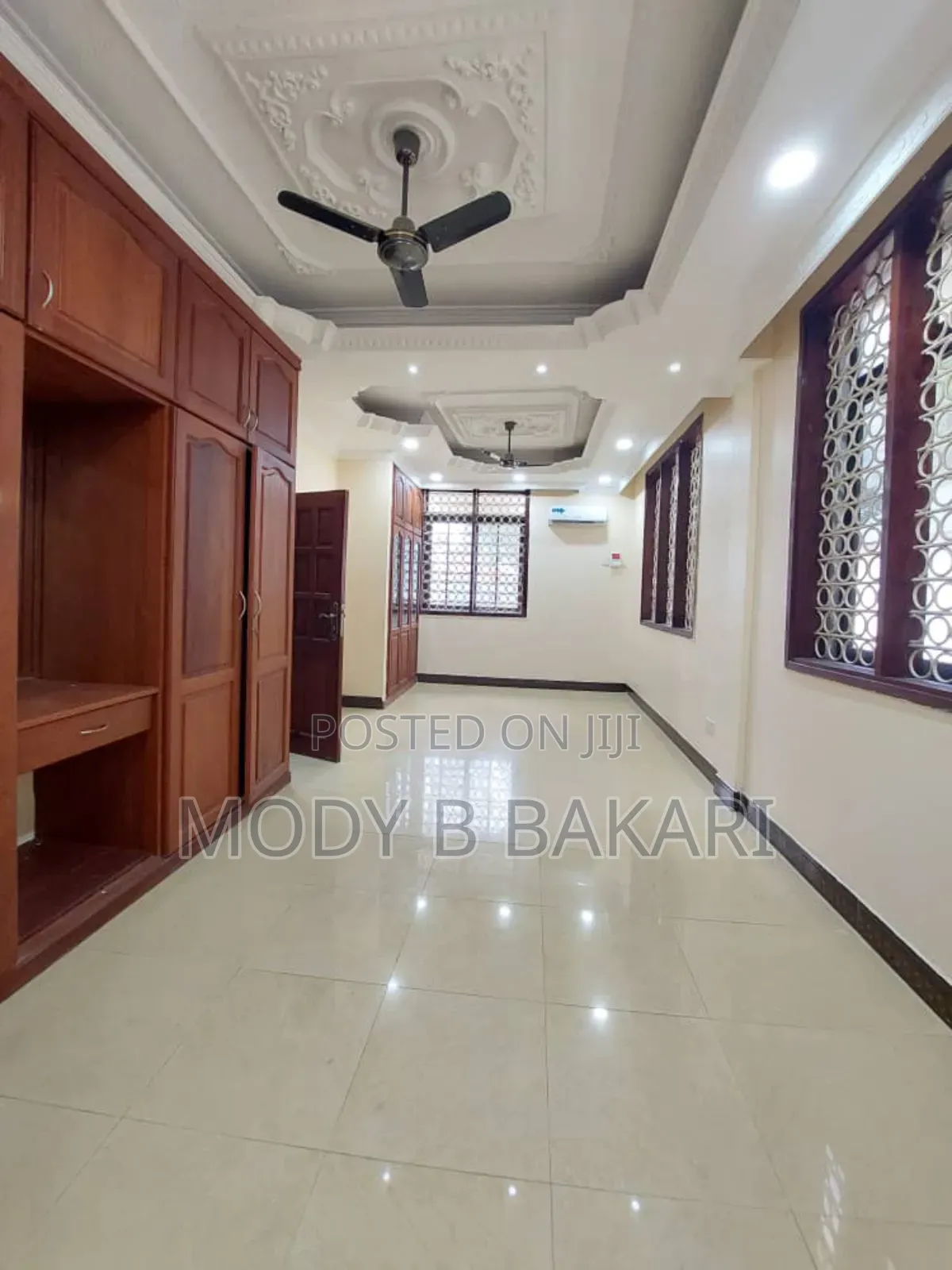 8bdrm House in Mikocheni for rent