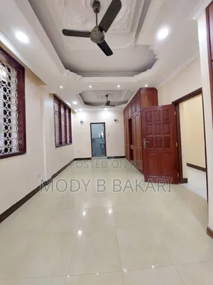 8bdrm House in Mikocheni for rent