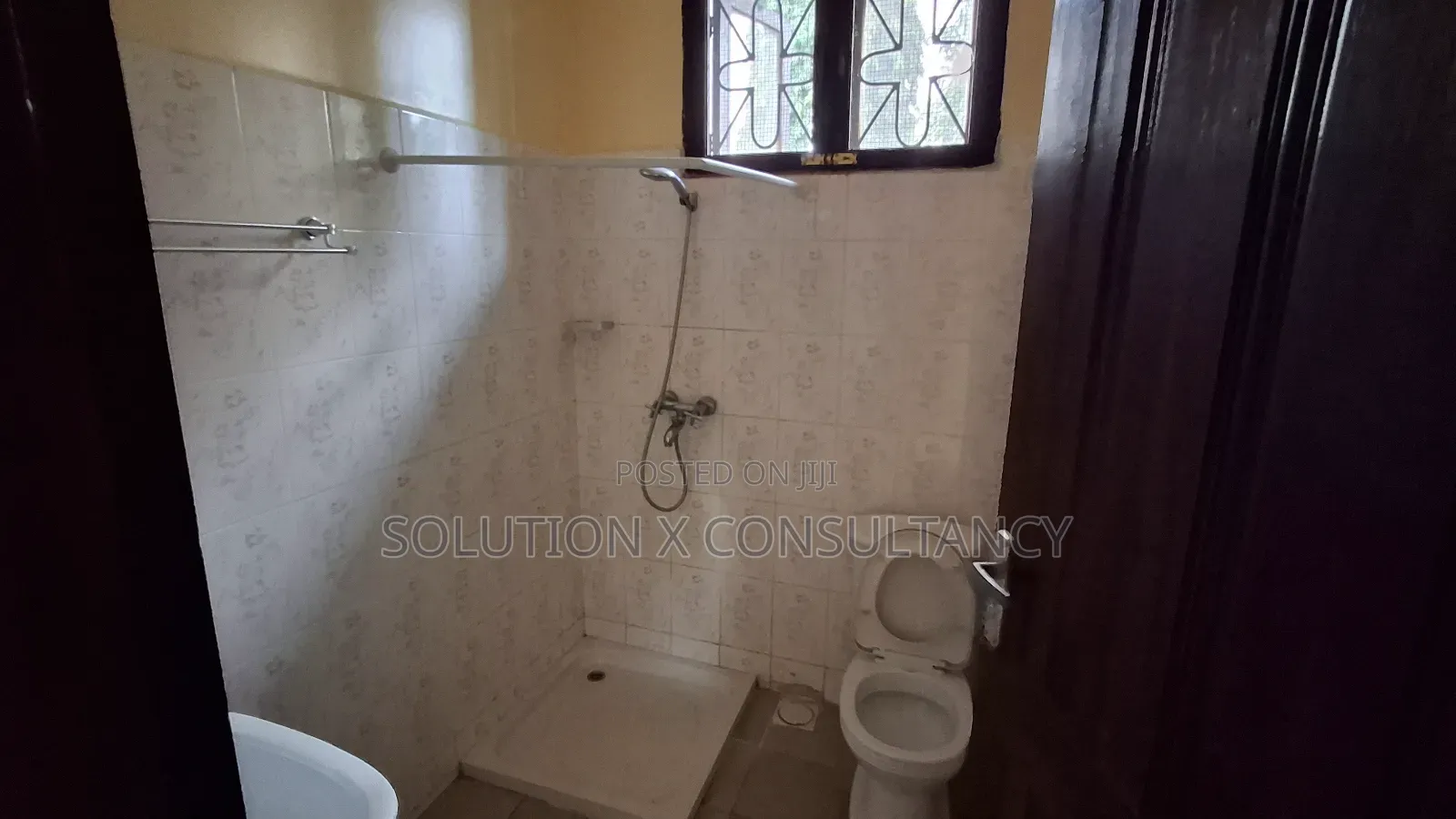 Furnished 8bdrm House in Kunduchi for rent