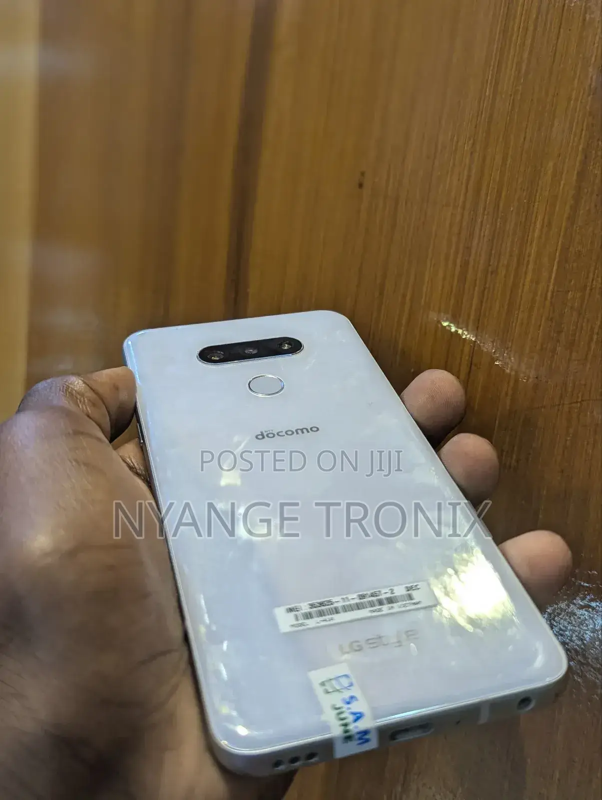LG Style 3 64 GB White