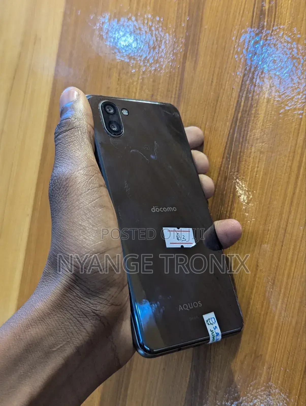 Sharp Aquos R3 128 GB Black