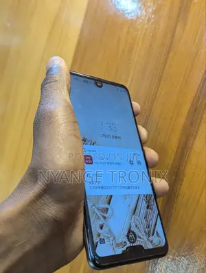 Sharp Aquos R3 128 GB Black