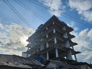 7bdrm Apartment in Kinondoni for sale