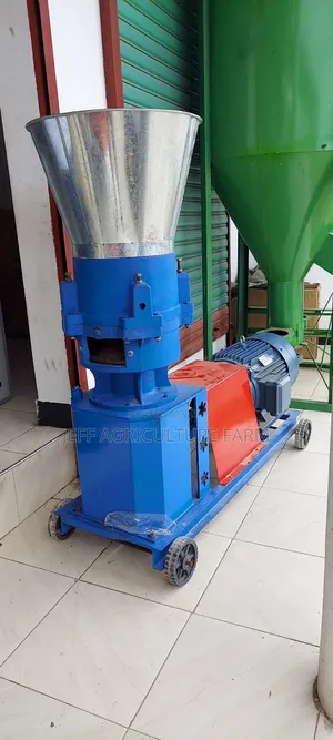 Tan Mbili Pillet Machine 3 Phase