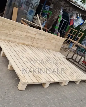 Kitanda Cha Pallet Bed Simple