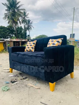 Sofa Kali Sana Mpya