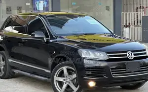Volkswagen Touareg 2013 Black