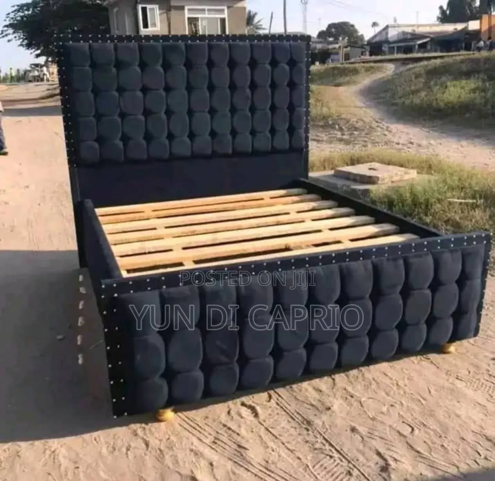 Bedsofa Classic Mpya