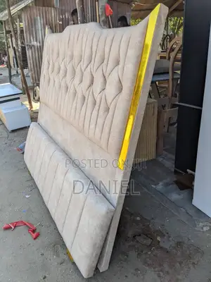 Bedsofa 5 Kwa 6 Rangi Ya Gray