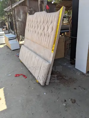 Bedsofa 5 Kwa 6 Rangi Ya Gray