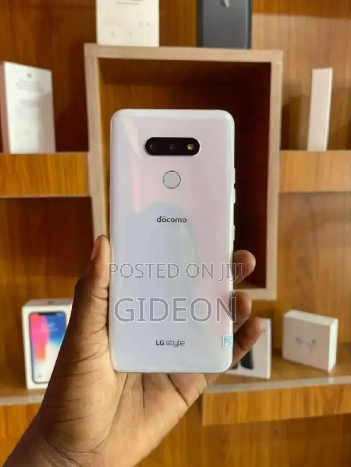 LG Style 3 64 GB White