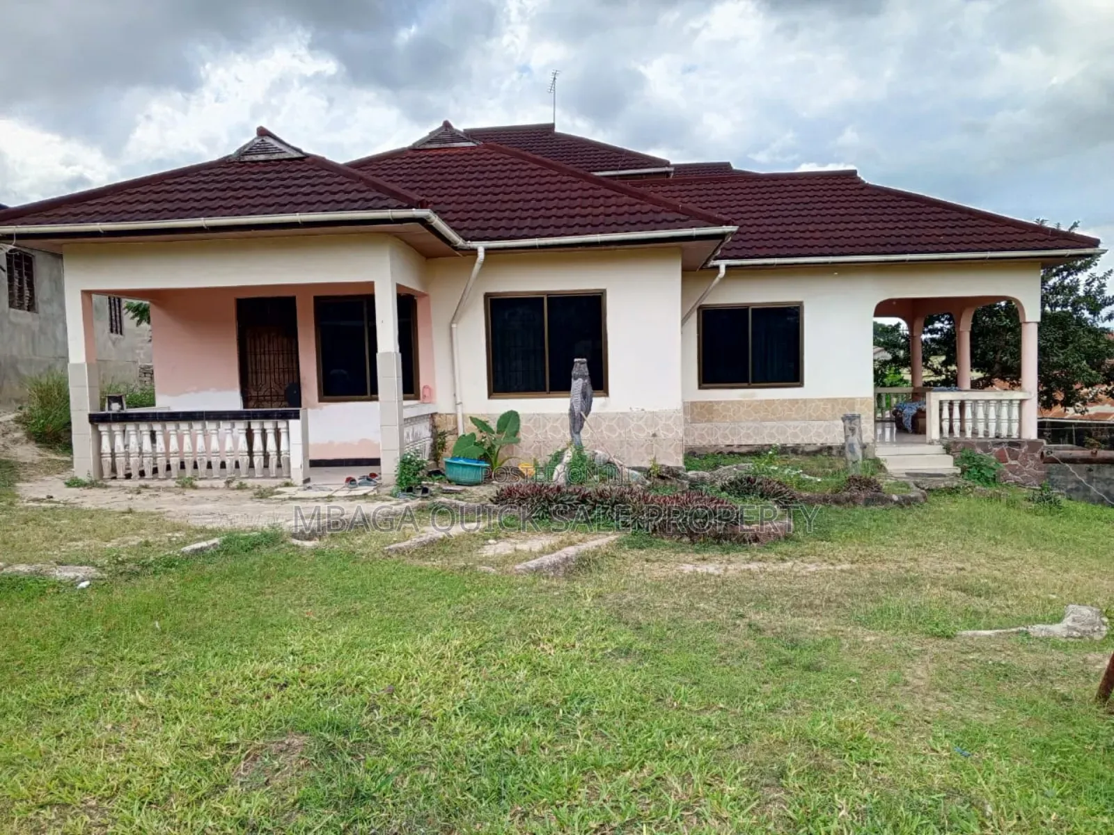 5bdrm House in Kimara Mwisho for sale