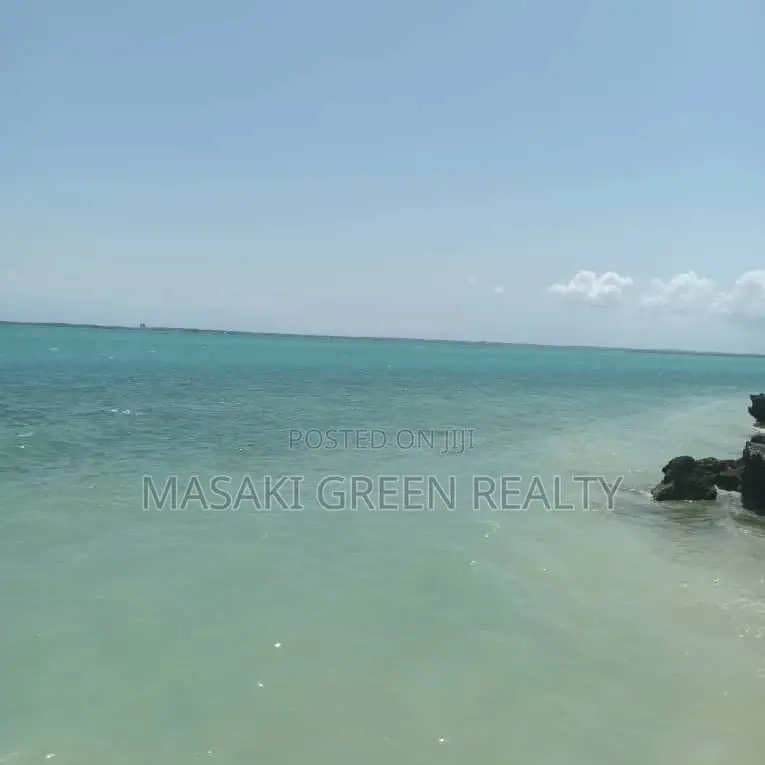 Beach Plot for Sale at Kikungwi