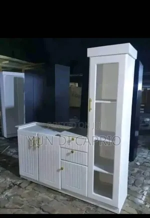 Kitchen Cabinet