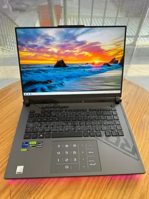 New Laptop Asus ROG Strix G17 16GB AMD Ryzen 9 SSD 1T