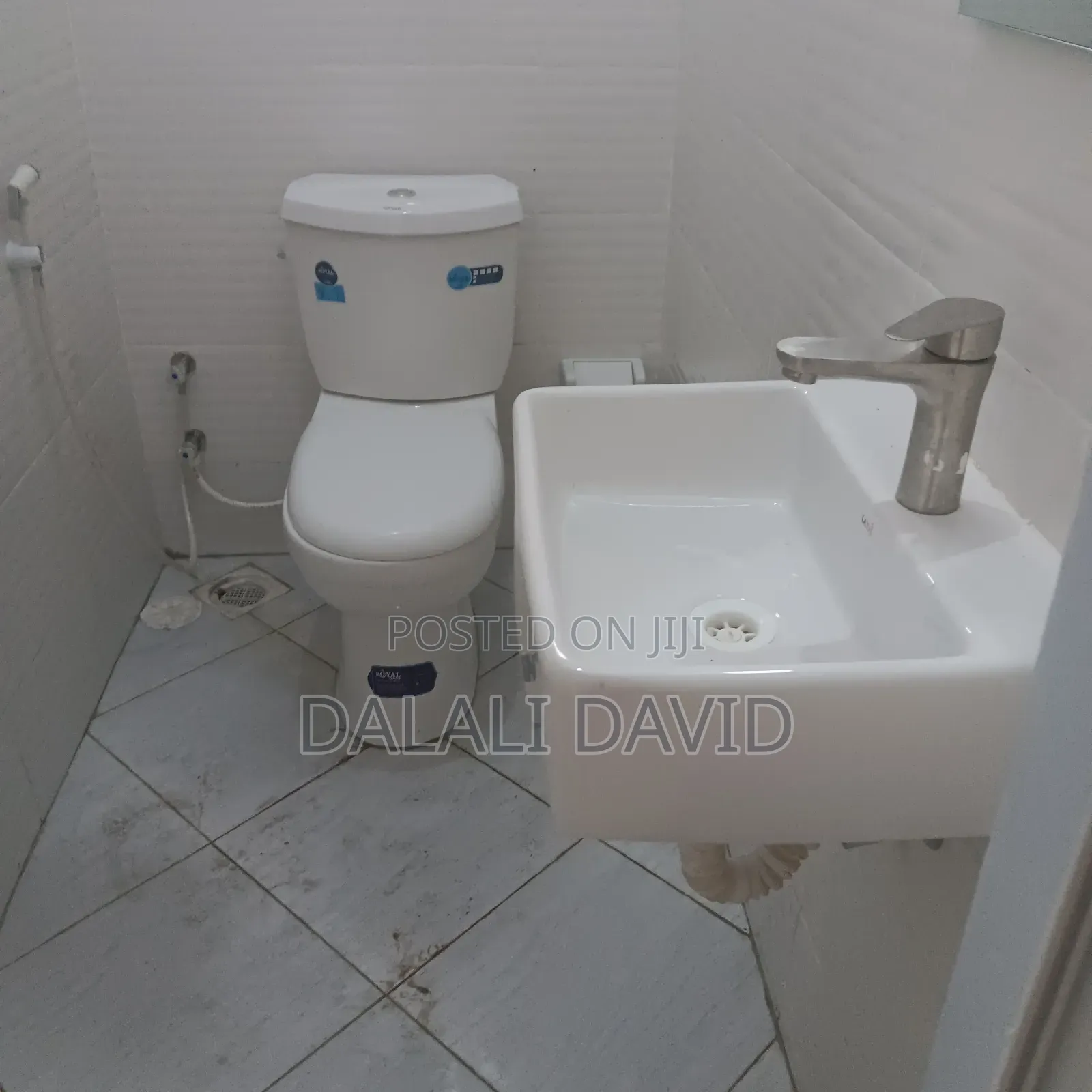 1bdrm Shared Apartment in David Super Agent, Kijitonyama for rent