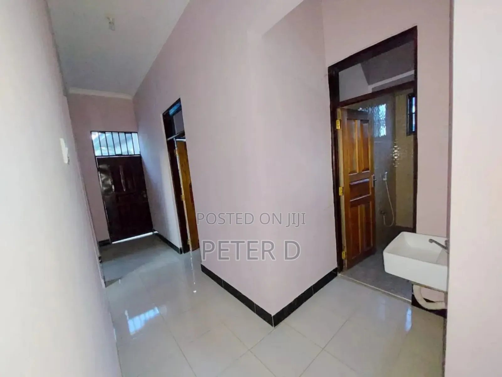 1bdrm Apartment in Kimara for rent