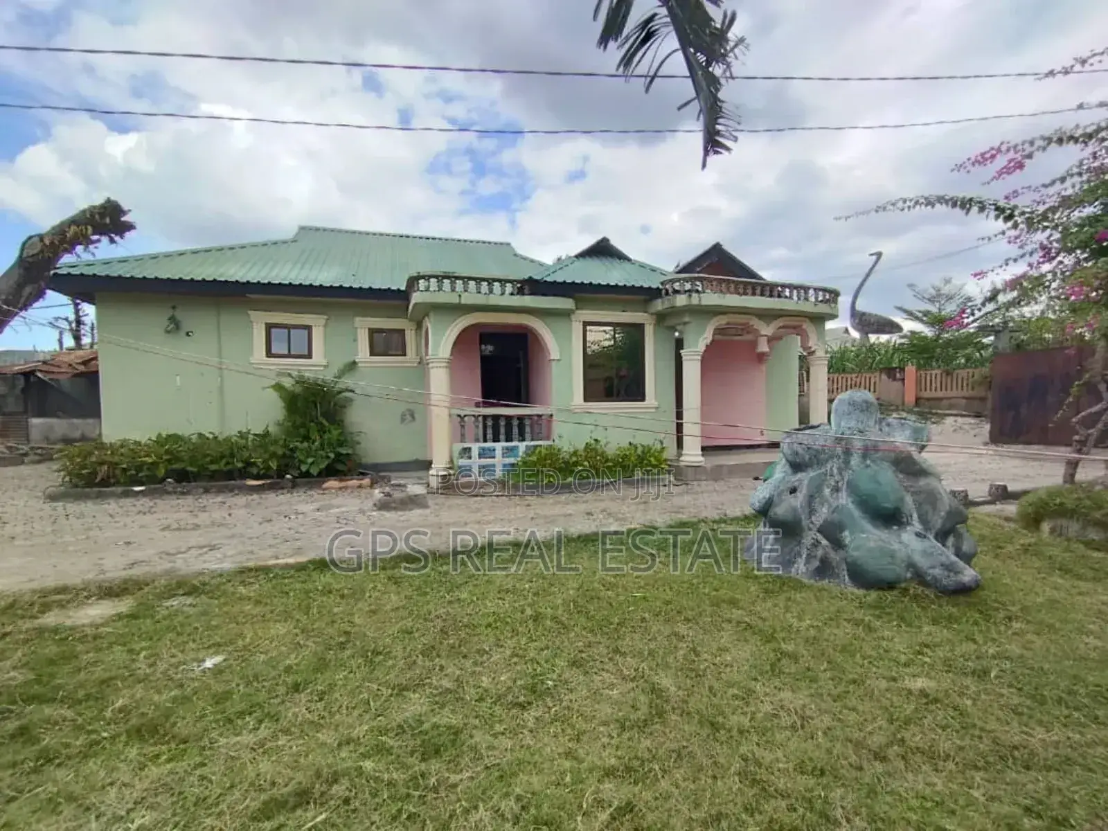 4bdrm House in Kitunda Machimbo, Kinondoni for sale