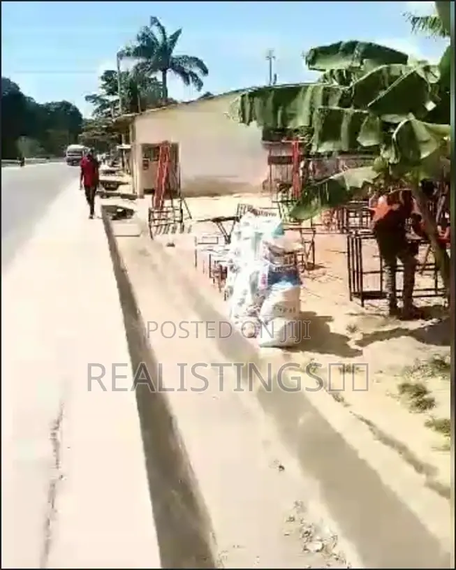 Kigamboni: Main Road Side Plot for Commetial and Residential