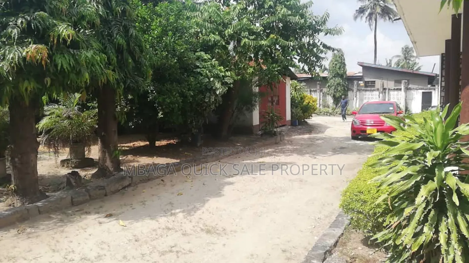 6bdrm House in Victoria, Mwananyamala for rent