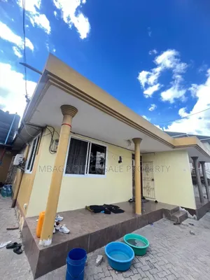 3bdrm Apartment in Kijitonyamaa Hecko for sale