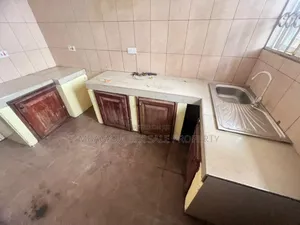 3bdrm Apartment in Kijitonyamaa Hecko for sale