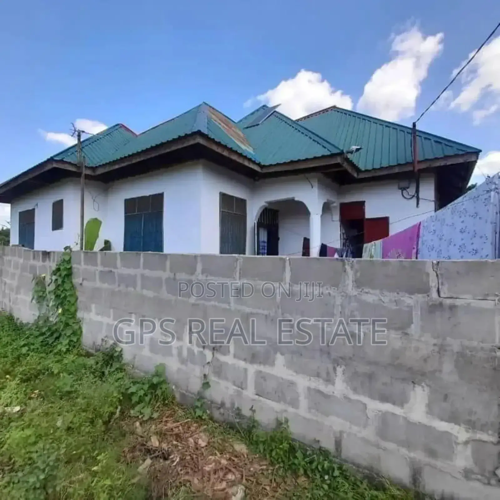 3bdrm House in Tabatasegera, Kinondoni for sale