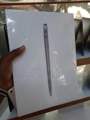 New Laptop Apple MacBook Air 2020 M1 8GB Apple M1 SSD 256GB