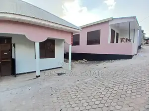 8bdrm House in Mbezi Mwisho Upande, Kinondoni for sale