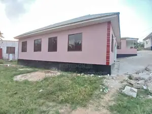 8bdrm House in Mbezi Mwisho Upande, Kinondoni for sale