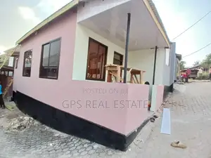 8bdrm House in Mbezi Mwisho Upande, Kinondoni for sale