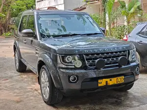 Land Rover Discovery 2016 Gray