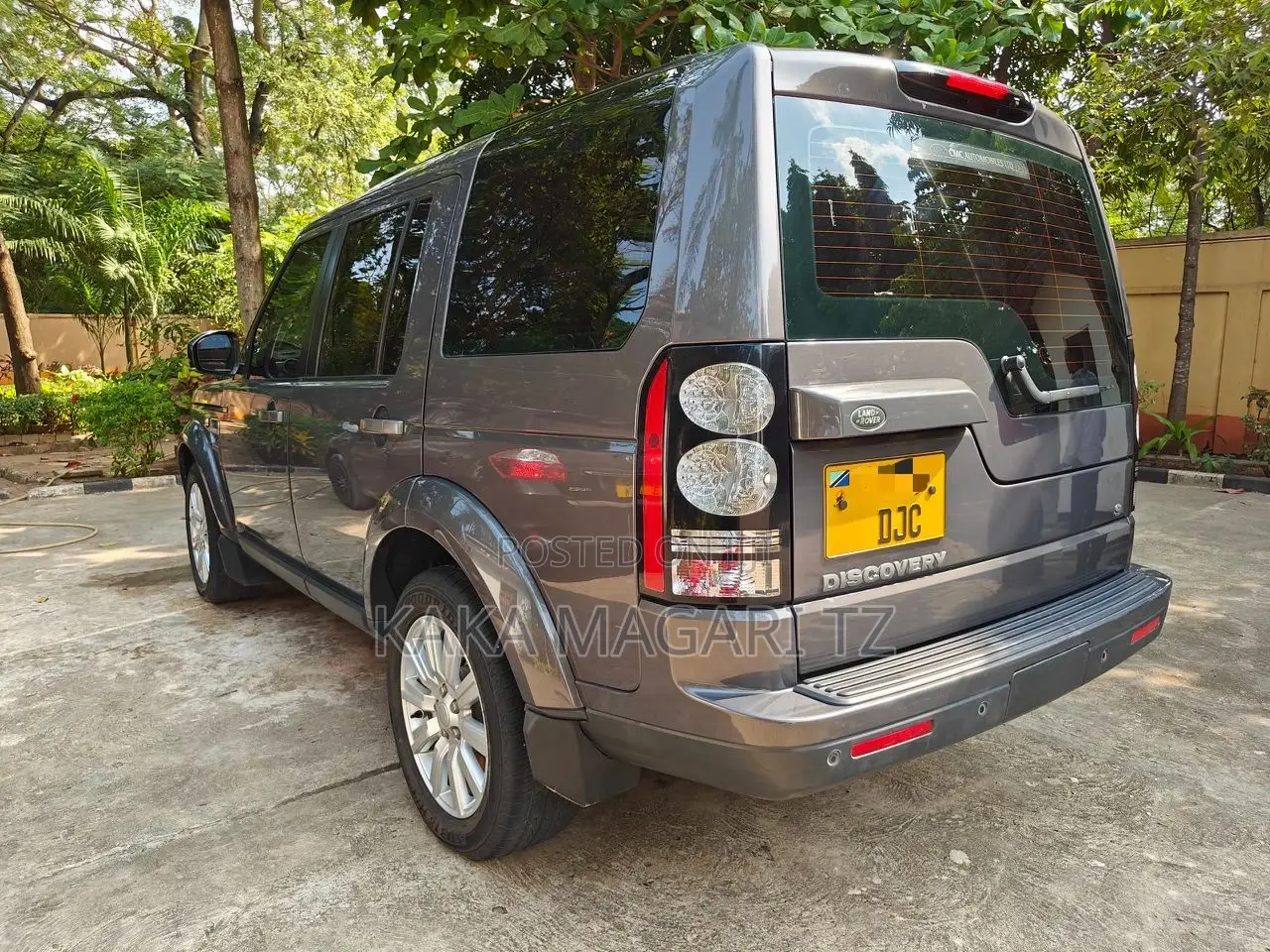 Land Rover Discovery 2016 Gray