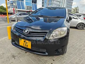 Toyota Auris 2010 Black