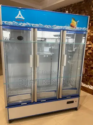 Fridge Showcase Milango Mitatu Delta