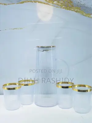 Acyrlic Plastic Jug Glass