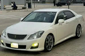 Toyota Crown 2009 Pearl
