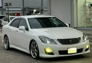 Toyota Crown 2009 Pearl