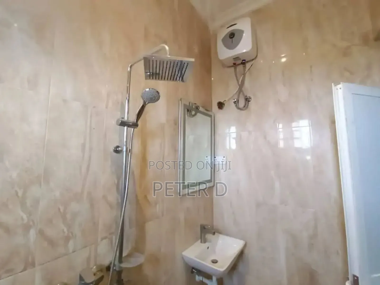 8bdrm Apartment in Kimara for rent