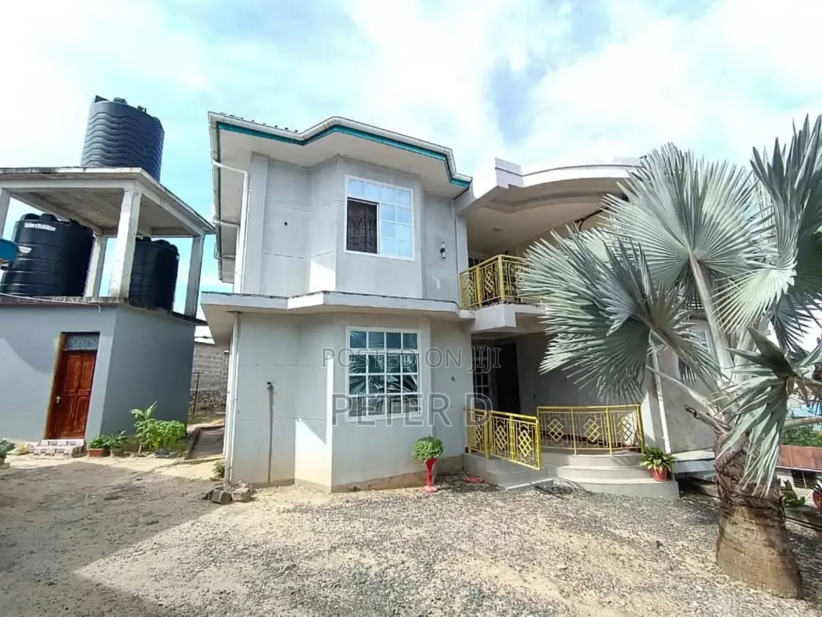 8bdrm Apartment in Kimara for rent