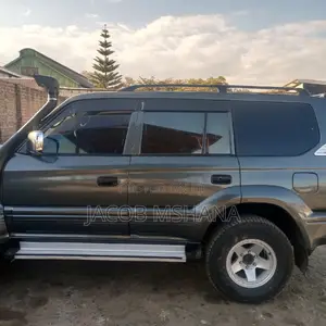 Toyota Land Cruiser Prado 1997 Black