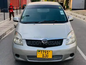 Toyota Corolla Spacio 2004 Silver