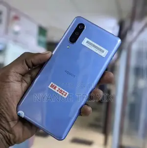 Sharp Aquos Zero 5G Basic 64 GB